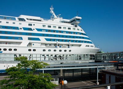 Cruiseship