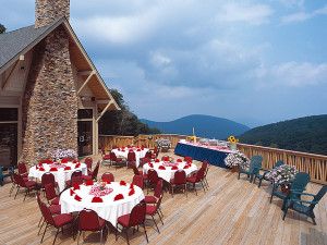 Michelle McIntyre Wintergreen Resort outdoor dinning