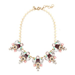 short statement necklace