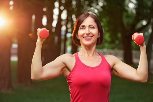 keep your New Year's resolutions with these 2015 fitness trends