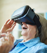 VR